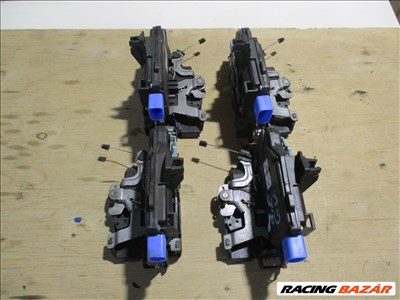 Volkswagen Jetta V ajtózár 