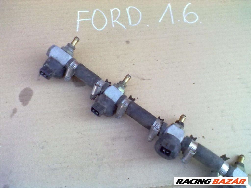 Ford Focus (1st gen) 1.6i 16V injektor  2. kép