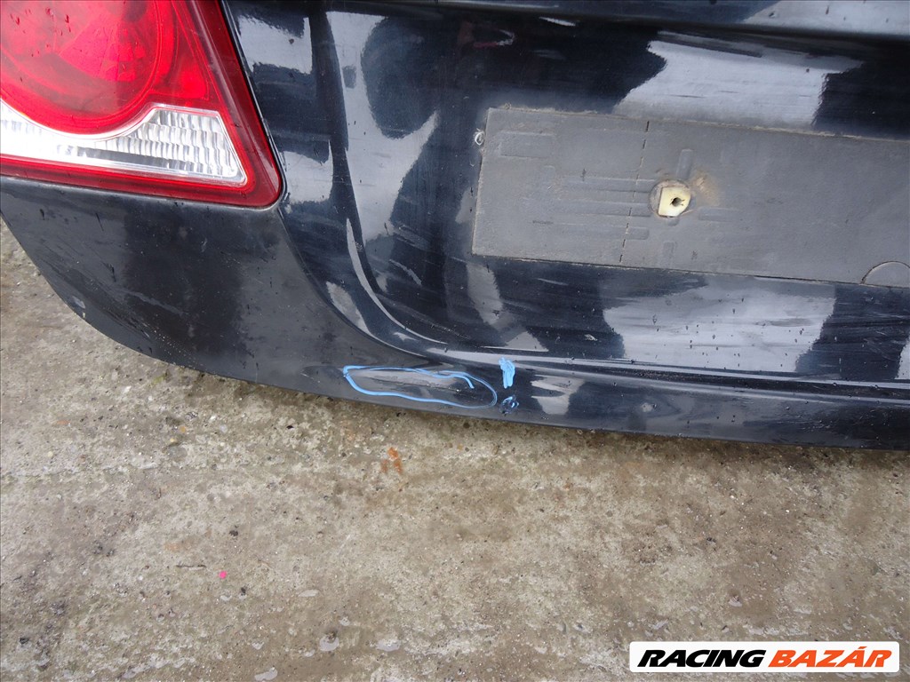Chevrolet Cruze Sedan sérült csomagtérajtó 2. kép