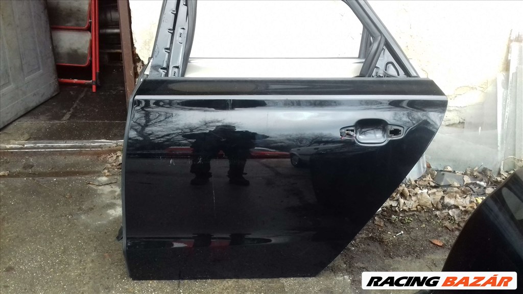 Audi A8 (D4 - 4H) 4.2 TDI quattro Ajtók 7. kép