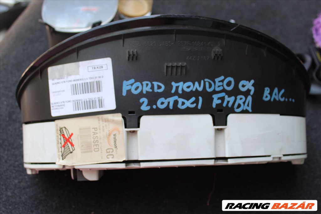 Ford Mondeo (3rd gen) Óracsoport 2. kép
