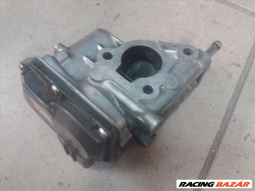 Toyota Land Cruiser Hilux egr szelep 25800-30200 vn150100-0130 2. kép