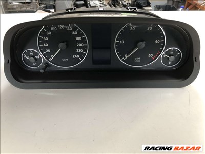 Mercedes -Benz - "A" W169 km-óra (CDI)