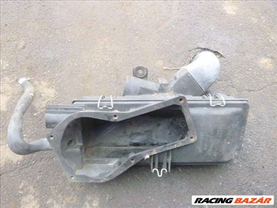 AUDI 90  LEVEGŐSZŰRŐHÁZ 034 133 837 E 034133837e 035133843