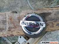 Nissan Micra (6th gen) 1.2 motorháztető embléma
