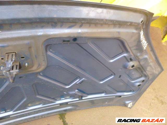 FORD FOCUS C--MAX  2006 VILÁGOSKÉK MOTORHÁZTETŐ 13. kép