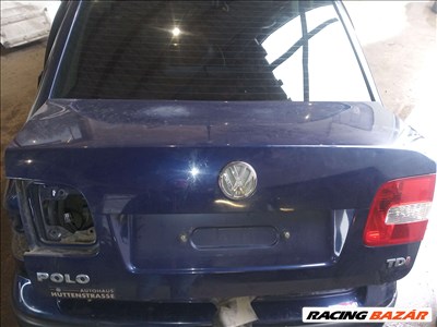 Volkswagen VW Polo 9N sedan csomagtérajtó, üresen