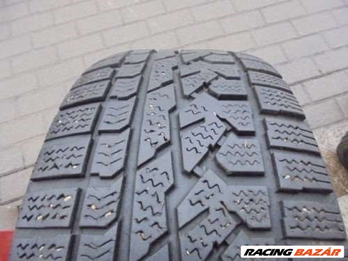 Kumho Izen RV 255/55 R18  1. kép