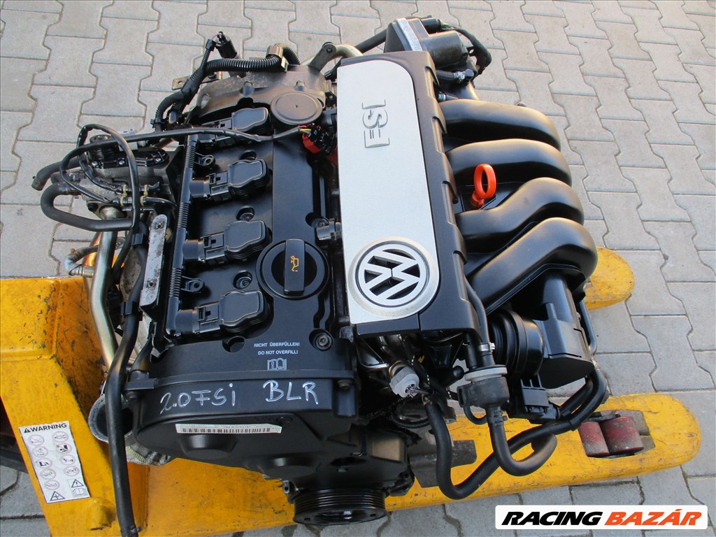 Volkswagen Golf V 2.0FSI benzines motor BLR 2. kép