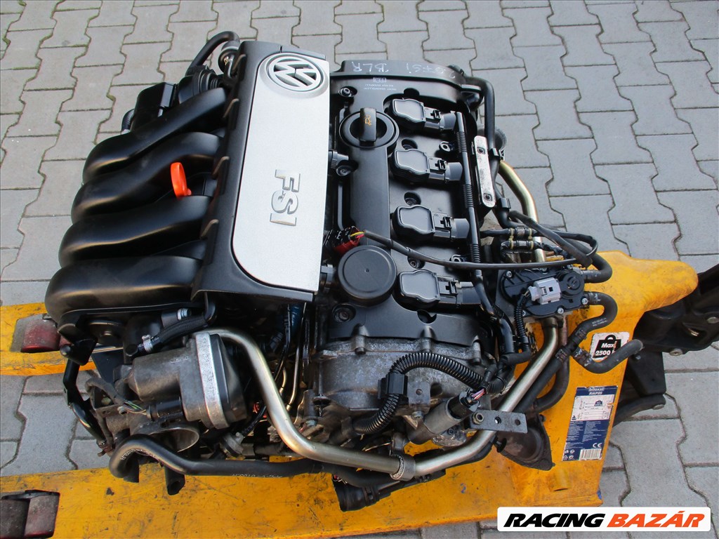 Volkswagen Golf V 2.0FSI benzines motor BLR 3. kép