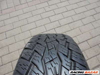 Toyo Open Country A/T+ 215/60 R17 