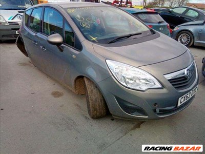 Opel Meriva B z40w barna bontott alkatrészei
