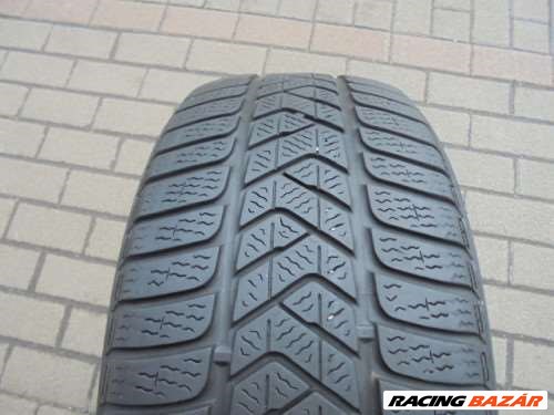 Pirelli Sottozero 3  225/45 R18  1. kép