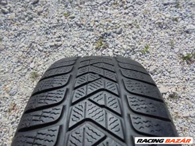 Pirelli Sottozero 3 235/55 R17 