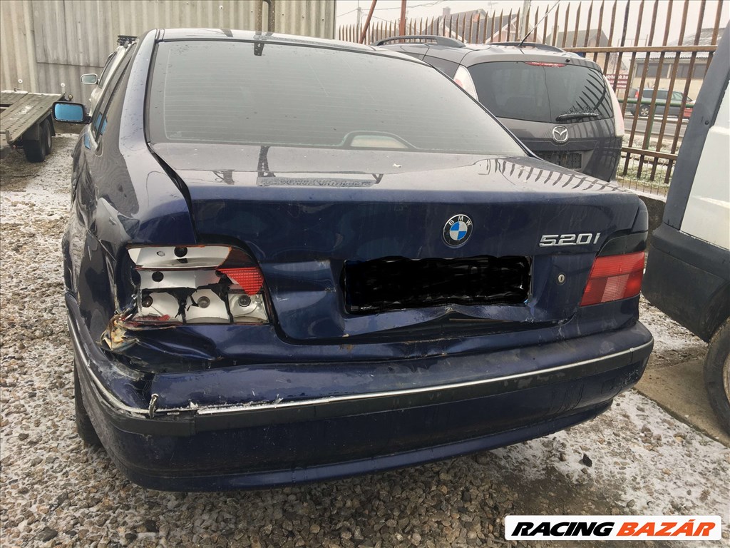 BMW 520 bontott alkatrészei * 2. kép