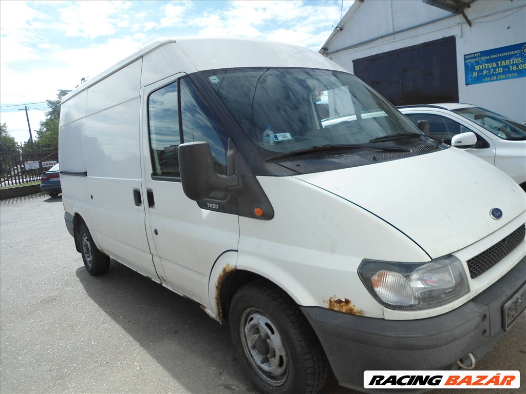 Ford Transit bontott alkatrészei * 1. kép