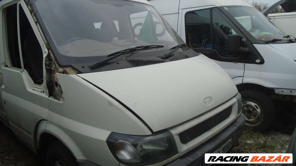 Ford Transit bontott alkatrészei * 48. kép