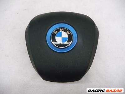 BMW i3 gyári vezető oldali légzsák és más egyéb alkatrészei kedvező áron kaphatók 1. kép