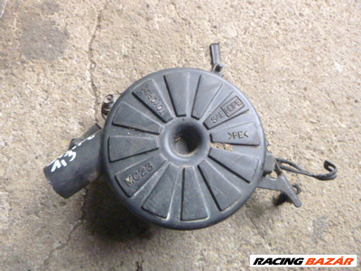Suzuki SWIFT 1,3,,1998 VÁKUUM DOBOZ MOTOR OLDALÁRA