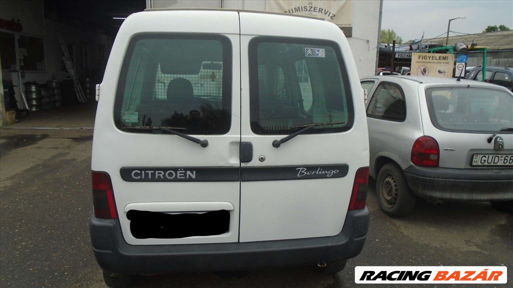 Citroën Berlingo bontott alkatrészei * 24. kép