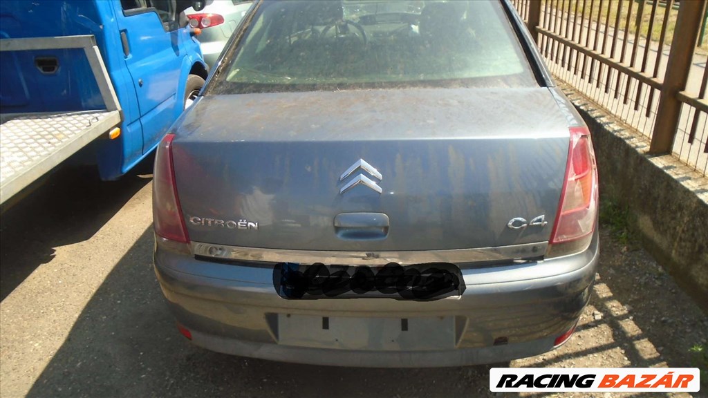 Citroën C4 bontott alkatrészei * 2. kép