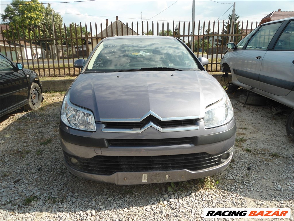 Citroën C4 bontott alkatrészei * 10. kép