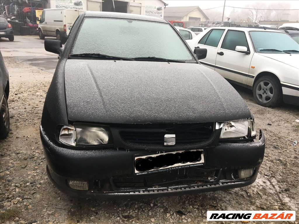 Seat Cordoba bontott alkatrészei * 15. kép