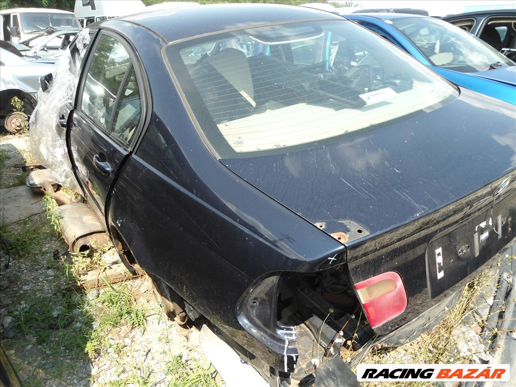 BMW E46 bontott alkatrészei * 4. kép