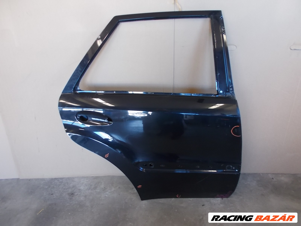 MERCEDES ML-OSZTÁLY 164 jobb hátsó ajtó 2006-2013 1. kép