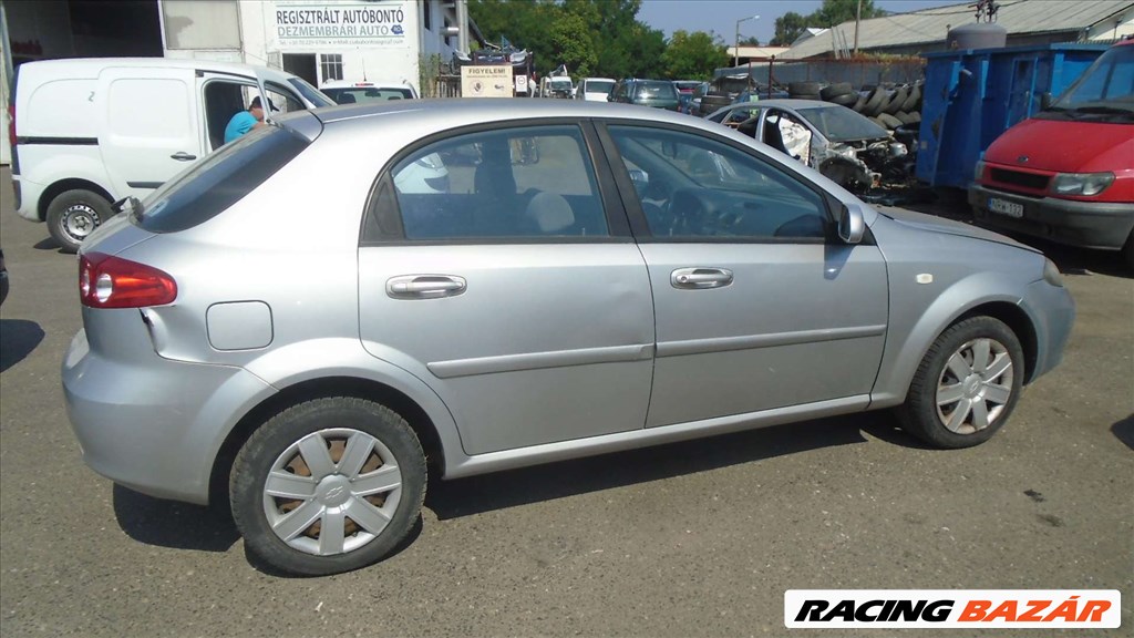 Chevrolet Lacetti bontott alkatrészei * 9. kép