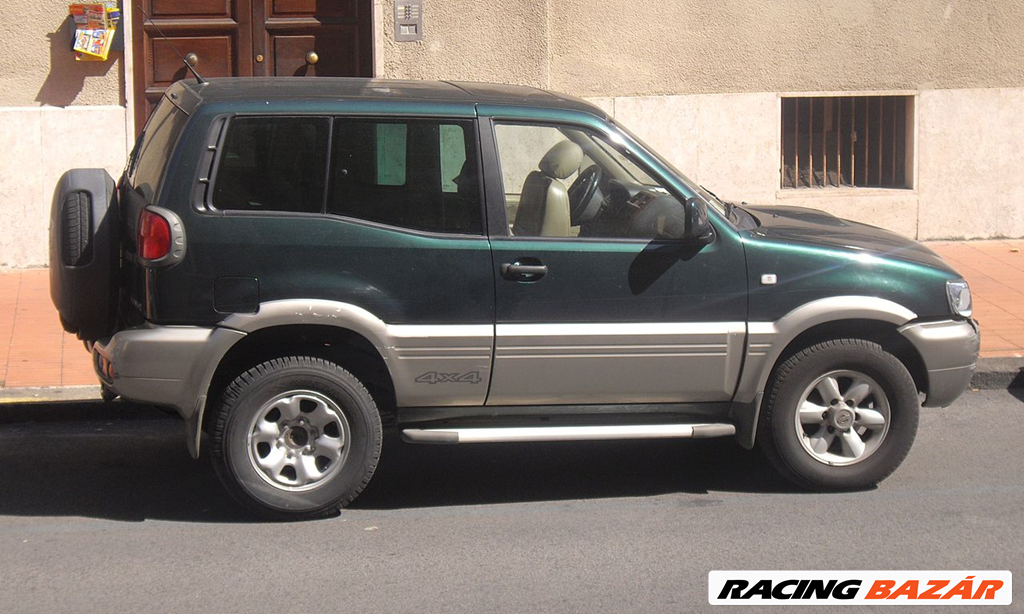 Nissan Terrano II bontott alkatrészei 1. kép