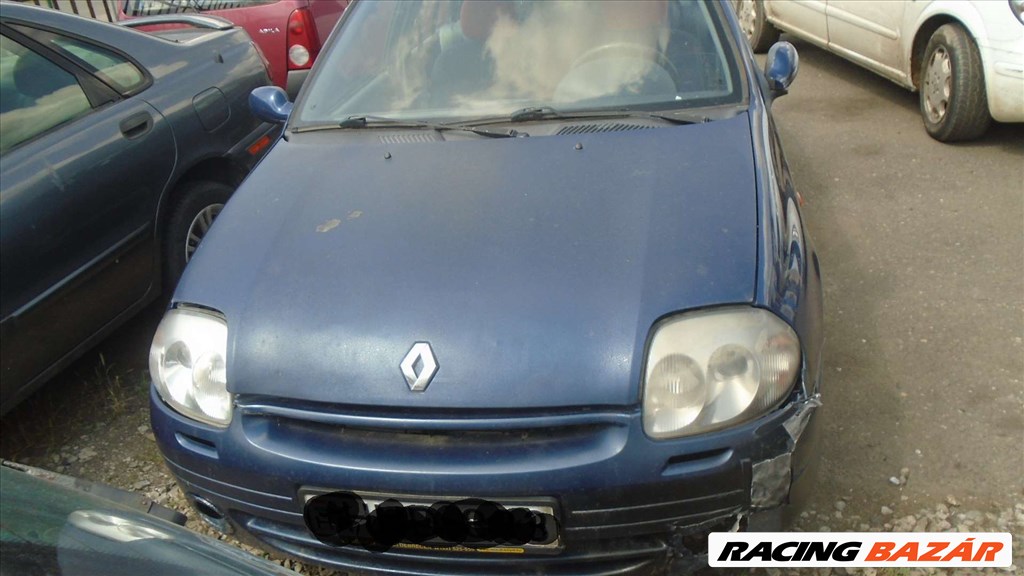 Renault Thalia bontott alkatrészei * 2. kép