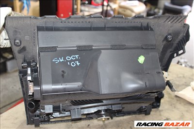 Skoda Octavia RS 2007 2.0D  kesztyűtartó  1z1857097l