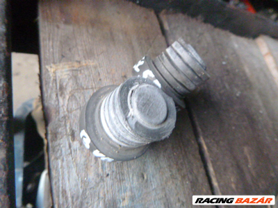 Opel VECTRA B CSOMAGTÉR ÜTKÖZŐ GUMI