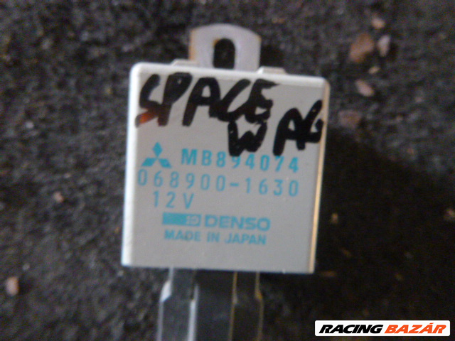 Mitsubishi Space Wagon (2nd gen) 2000 GLXi (ZÜMMÖGŐ RELÉ) MB894074 1. kép