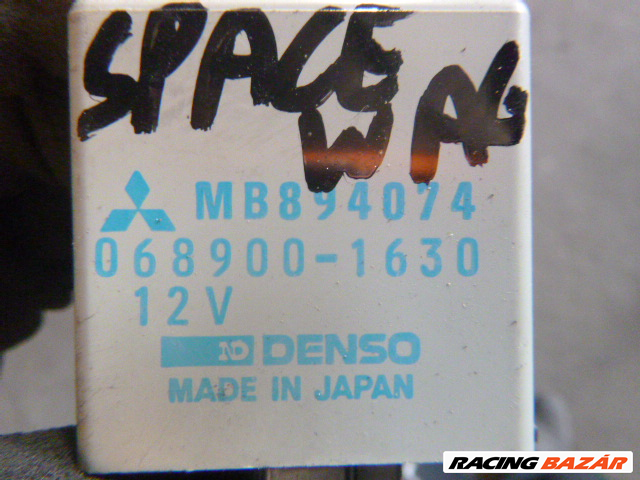 Mitsubishi Space Wagon (2nd gen) 2000 GLXi (ZÜMMÖGŐ RELÉ) MB894074 2. kép