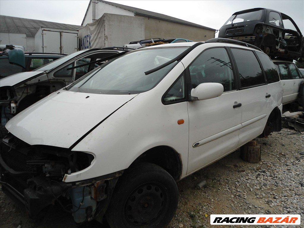 Ford Galaxy bontott alkatrészei * 1. kép