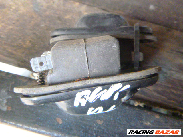 Audi A6 C4, 1997 RENDSZÁMLÁMPA 2. kép