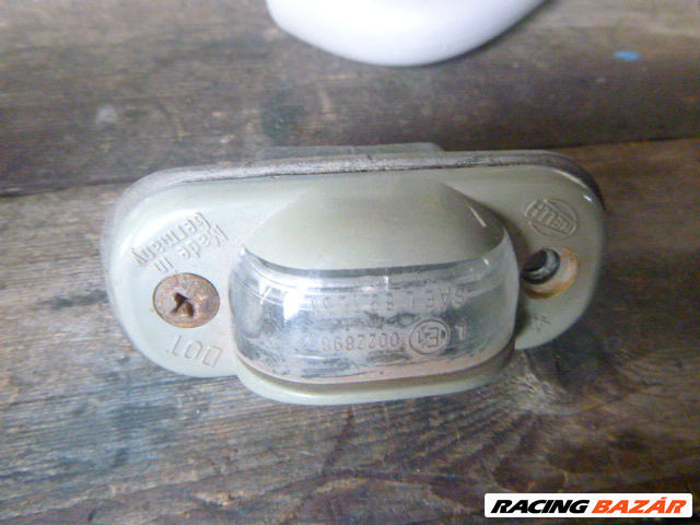 Audi A6 C4, 1997 RENDSZÁMLÁMPA 4. kép