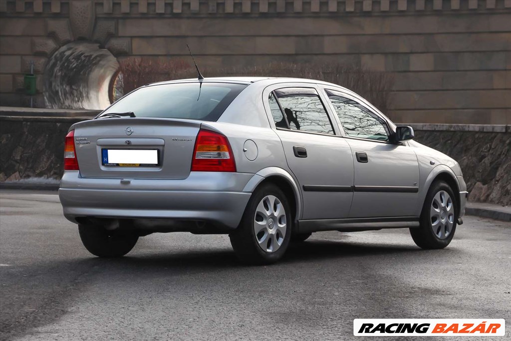 Opel Astra G bontott alkatrészei 1. kép