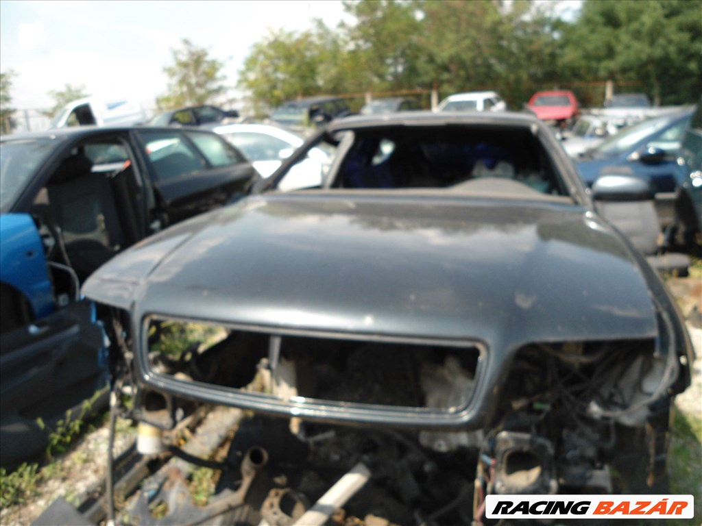 Audi A3 bontott alkatrészei * 7. kép