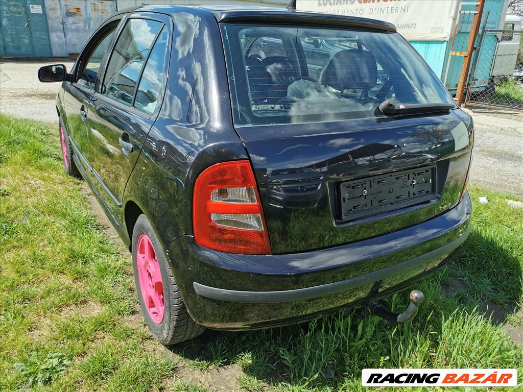 Skoda Fabia 2005 ös évjáratú karosszéria elemek 9910 színben eladók 4. kép