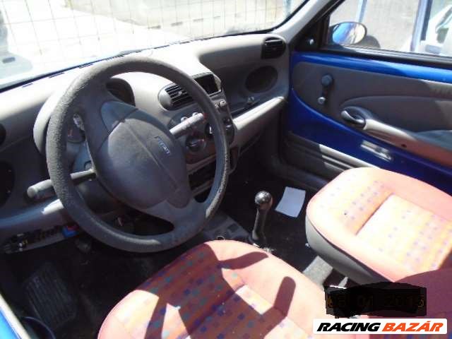 Fiat Seicento bontott alkatrészei * 5. kép