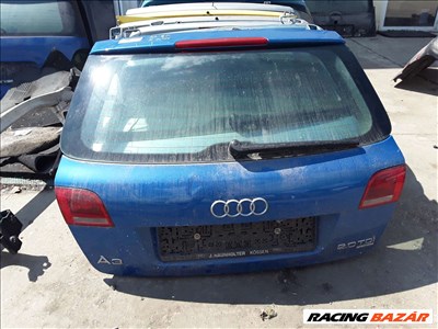 Audi A3 8P sportback csomagtérajtó üresen