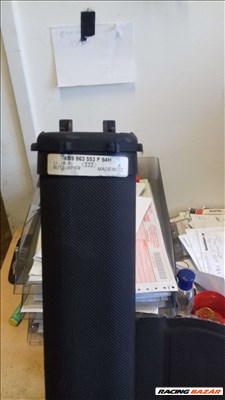 Audi A6 (C5 - 4B) 2.4 kombi hátsórólö