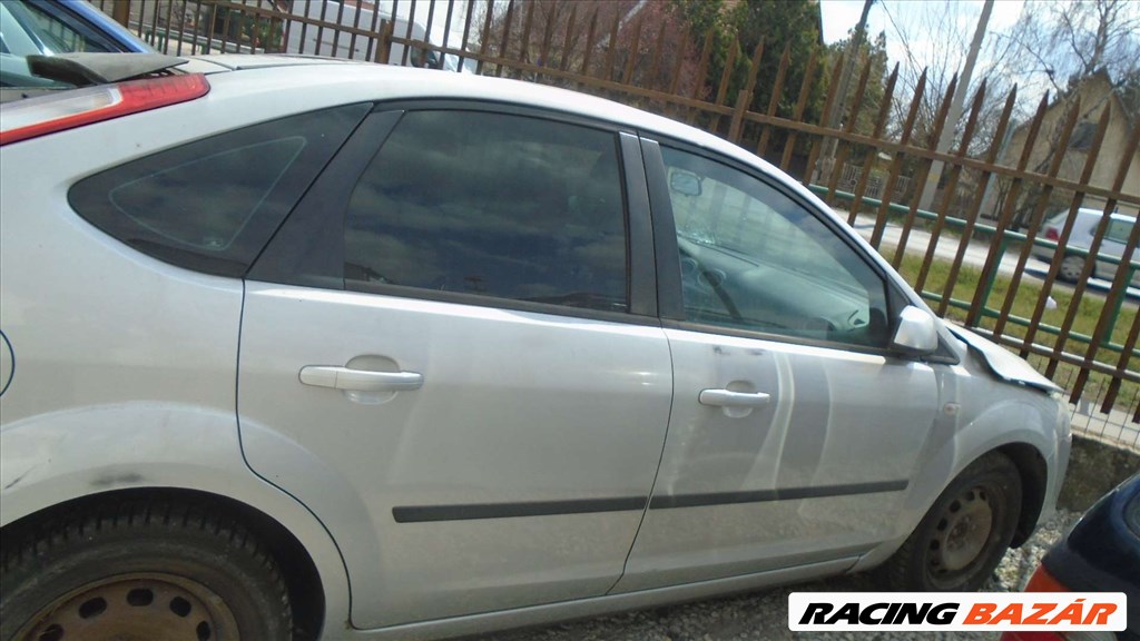 Ford Focus bontott alkatrészei * 3. kép