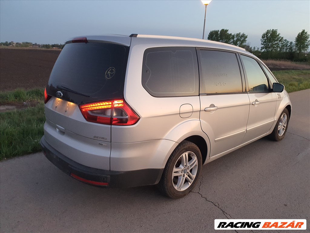 Ford Galaxy 2.0 tdci 140le 2011es motor sebességváltó karosszéria bontott alkatrészei 3. kép