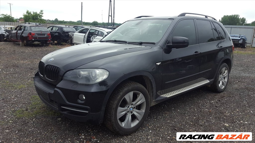 BMW X5 (E70) bontott alkatrészei 15. kép