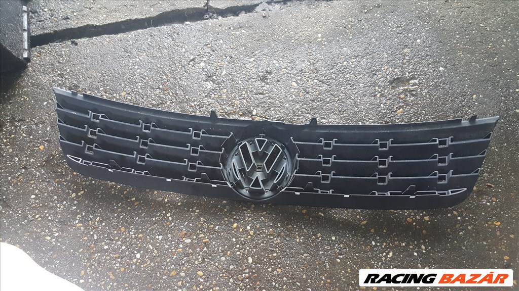 Volkswagen Passat b5 gyári díszrács emblémával eladó! 2. kép