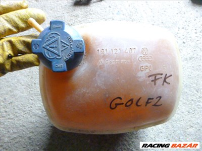 Volkswagen GOLF 2 KIEGYENLÍTŐ TARTÁLY  191121407